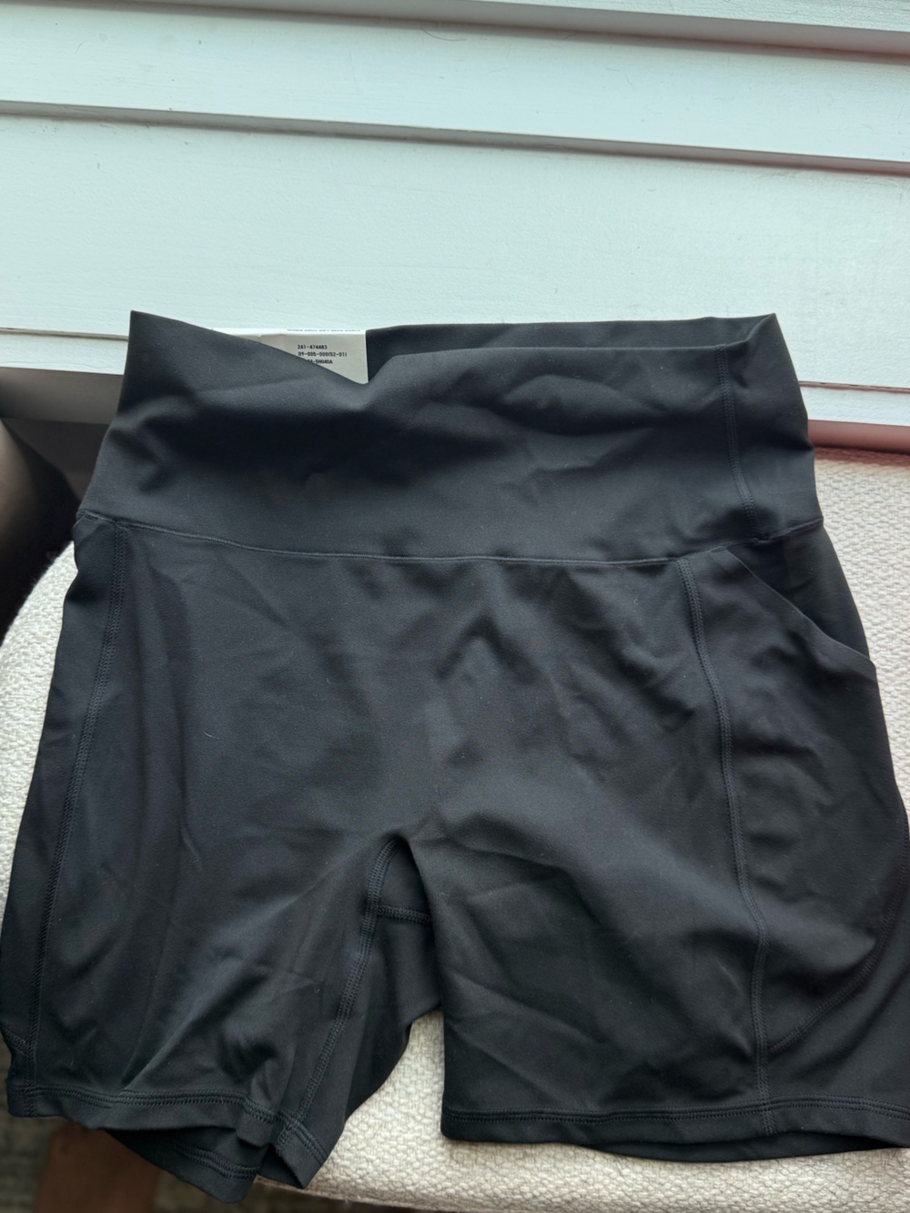 Uniqlo Black High-Rise Performance Leggings